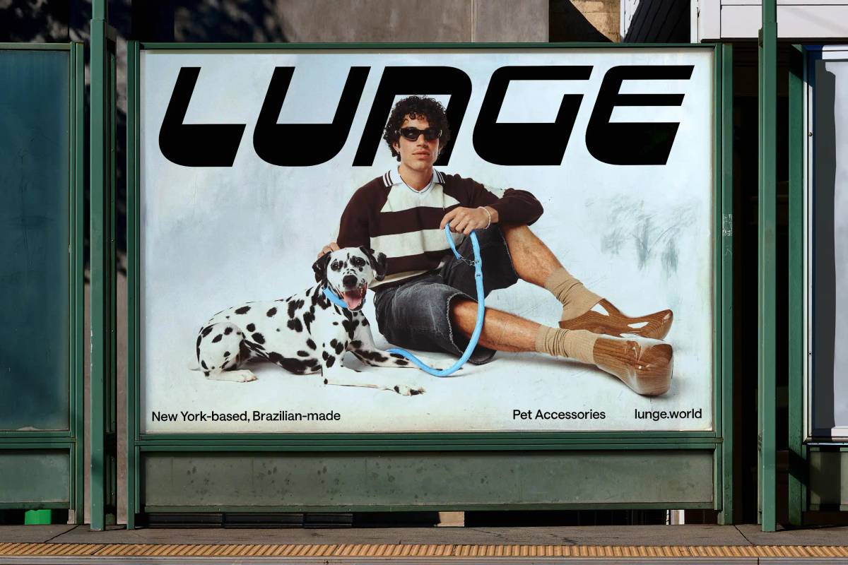 LUNGE: Outdoor ad
