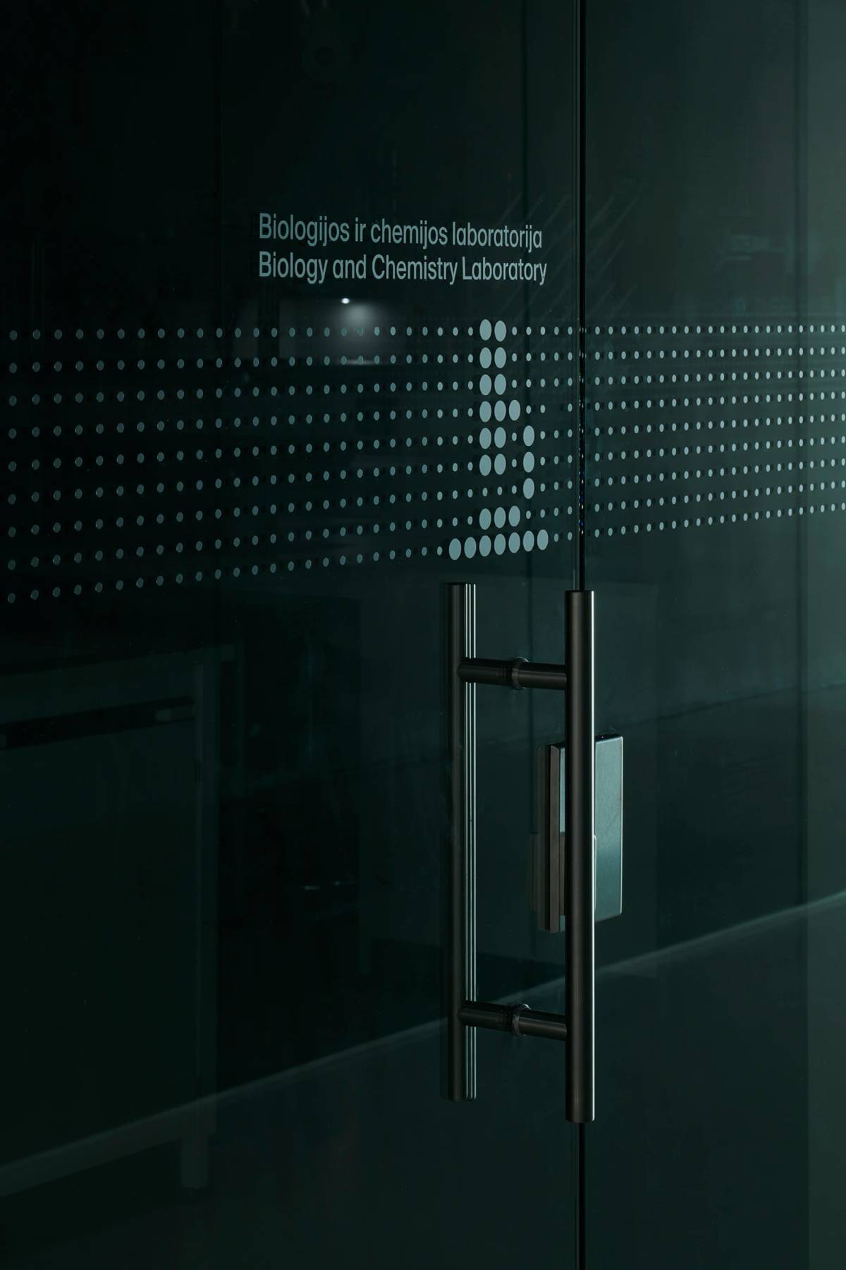 Science Island: Vinyl graphics