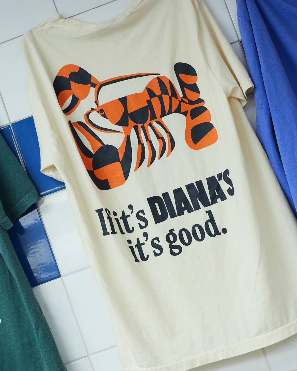 Diana's Seafood: T-shirt
