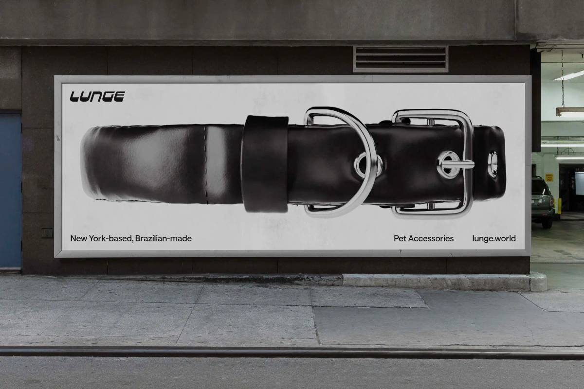 LUNGE: Outdoor ad