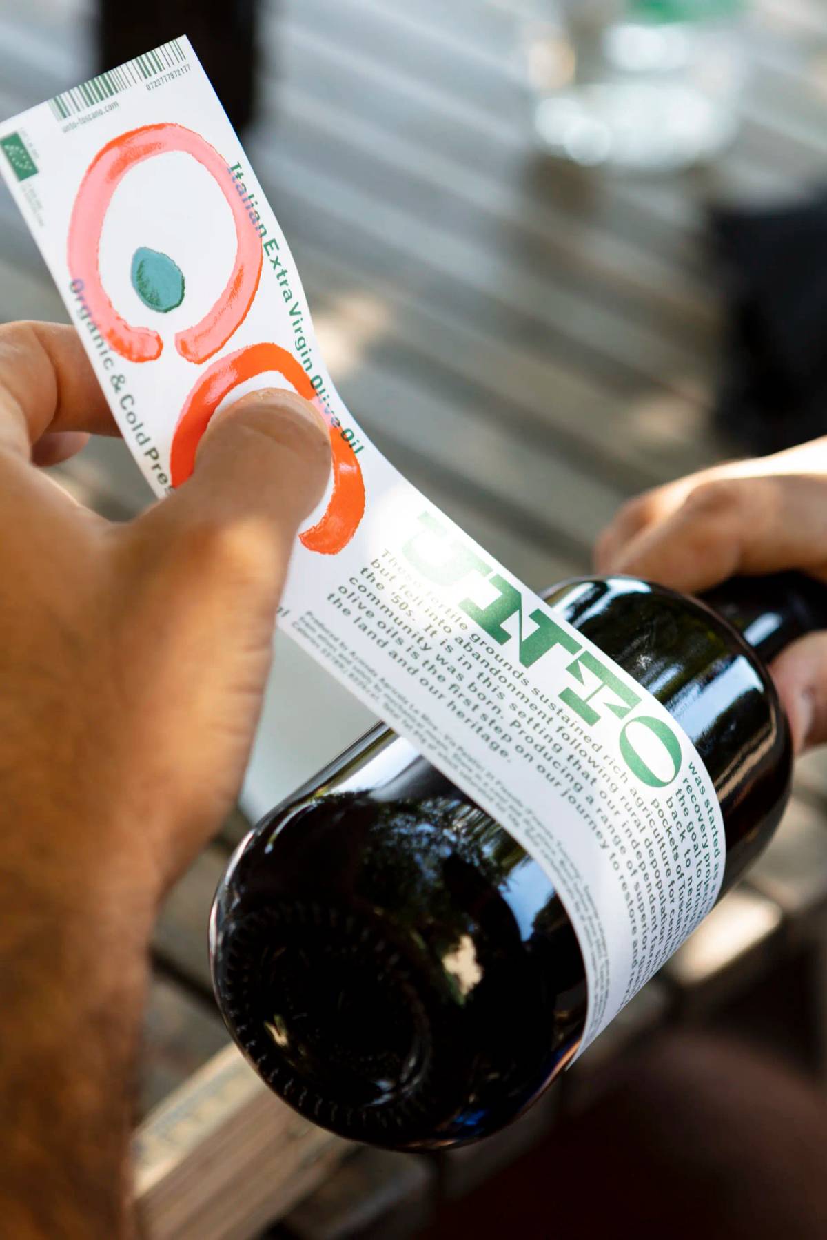 UNTO: Packaging label