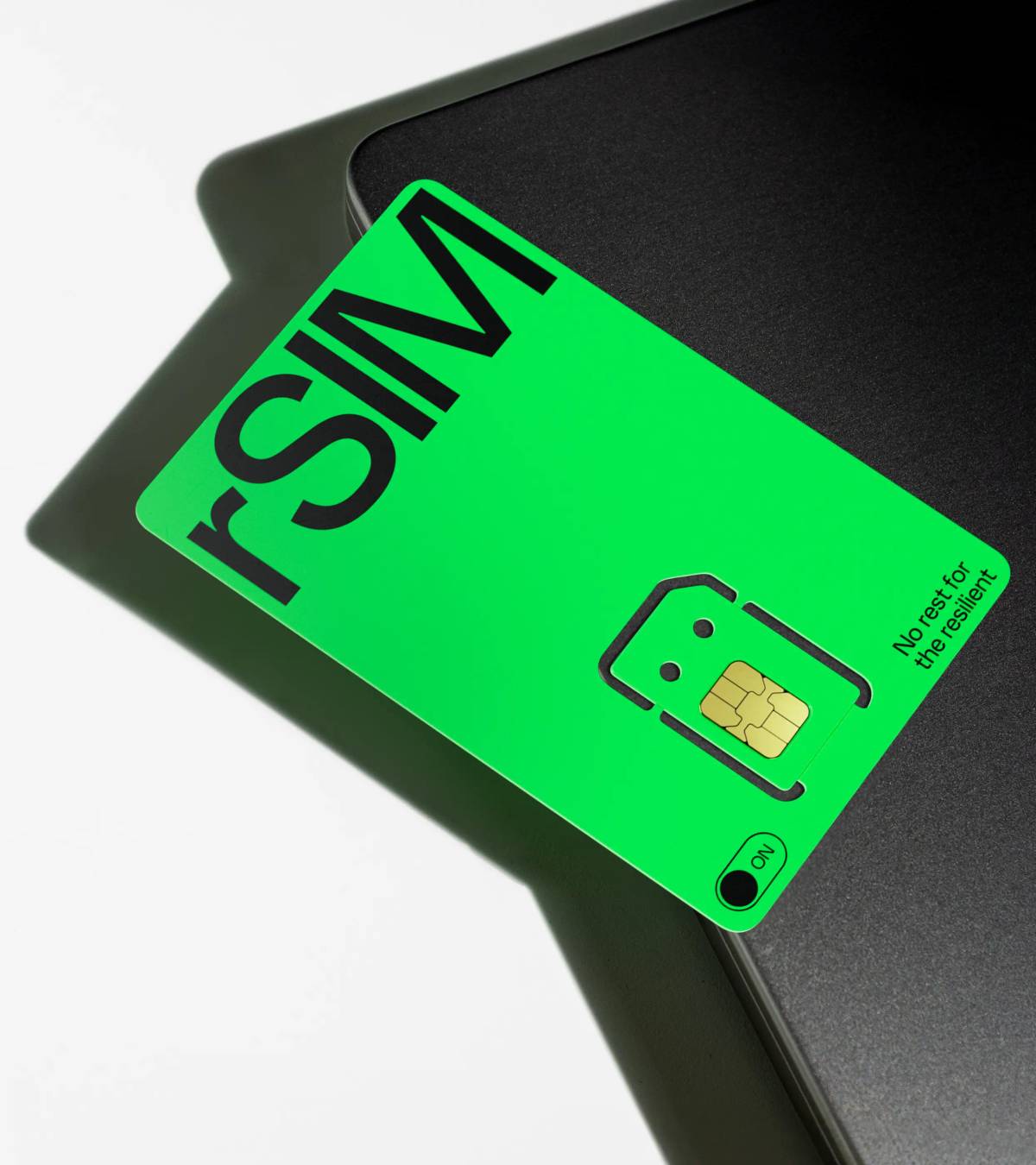 rSIM: rSIM card