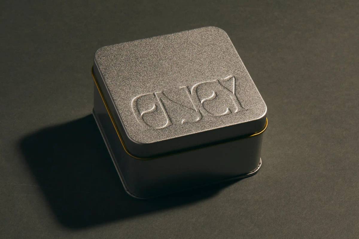 ENEY: Packaging