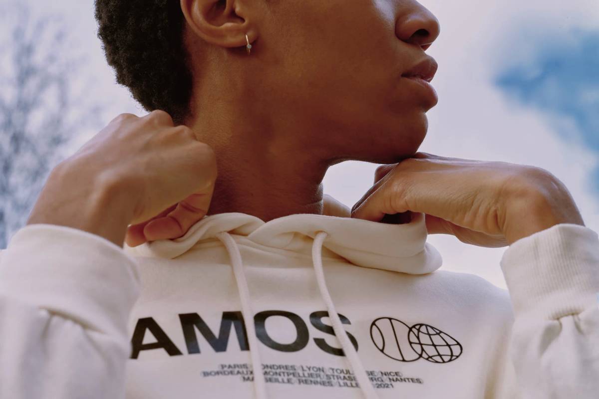 AMOS Sport Business School: Brand application