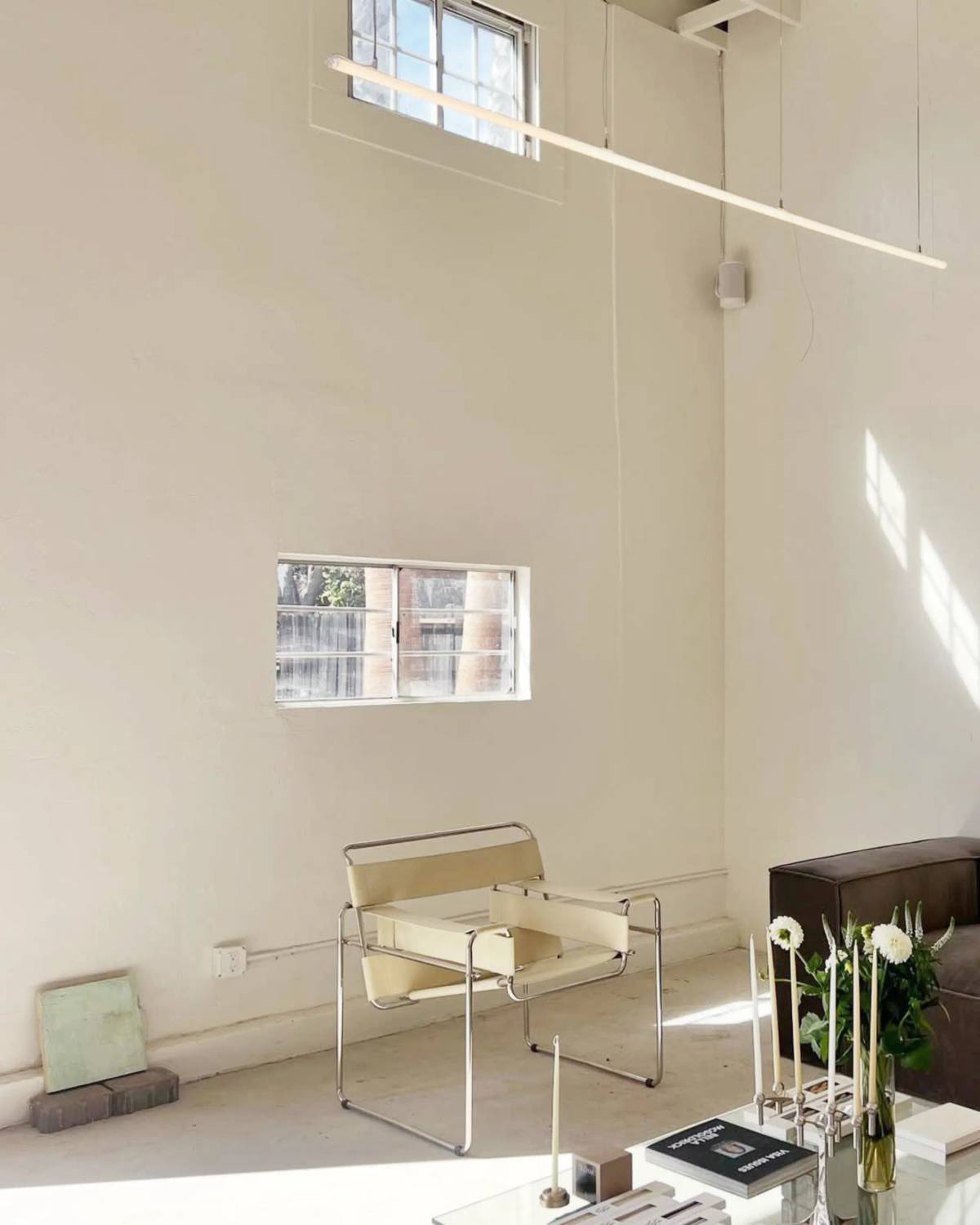 Snack: Interior