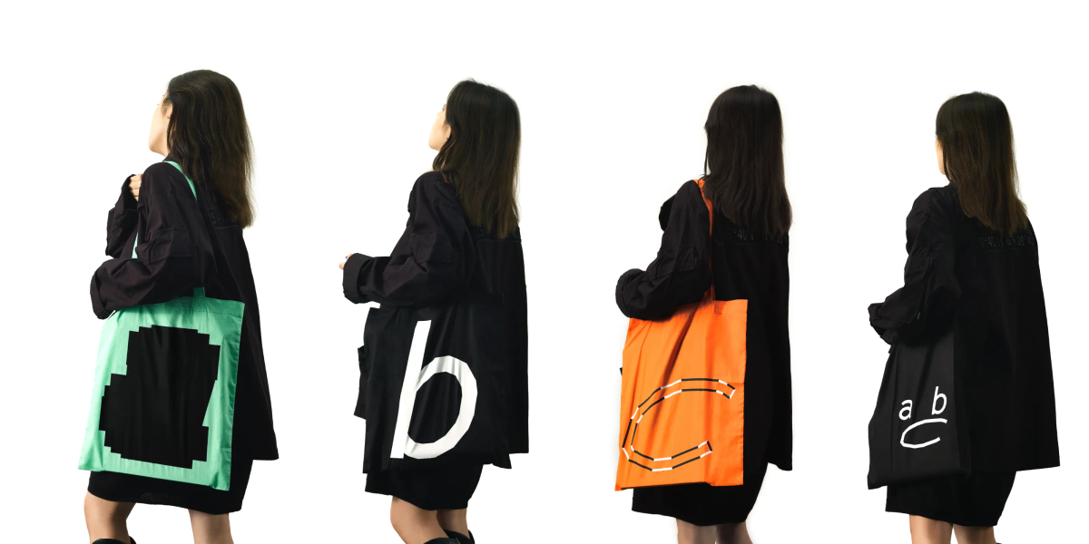art book in China (Beijing): Tote bags